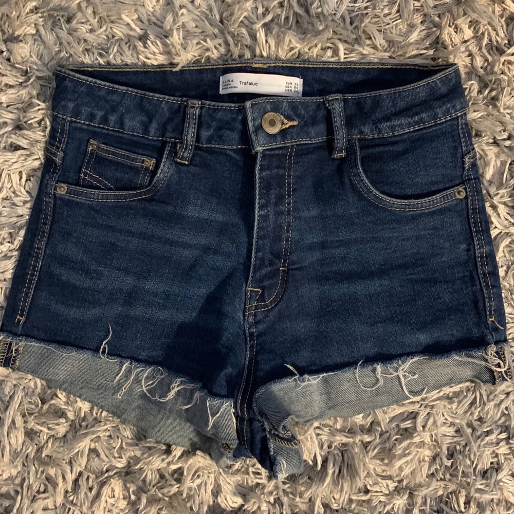 Zara cuffed high waisted jean shorts